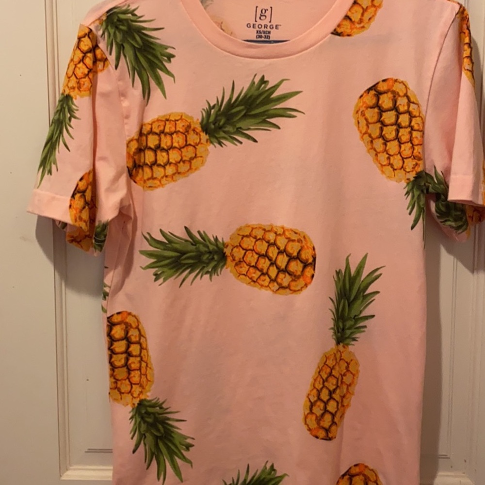 George from Aeropostale XS pink with pineapples